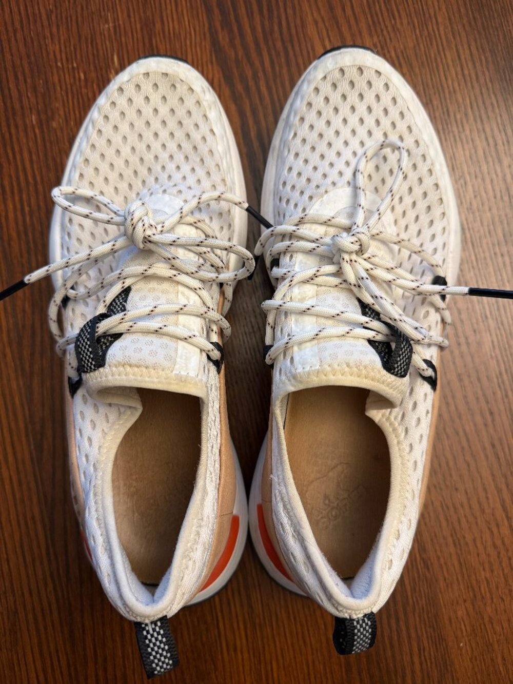 Sorel Kinetic Impact Lace white, red, and tan sneakers tennis shoes